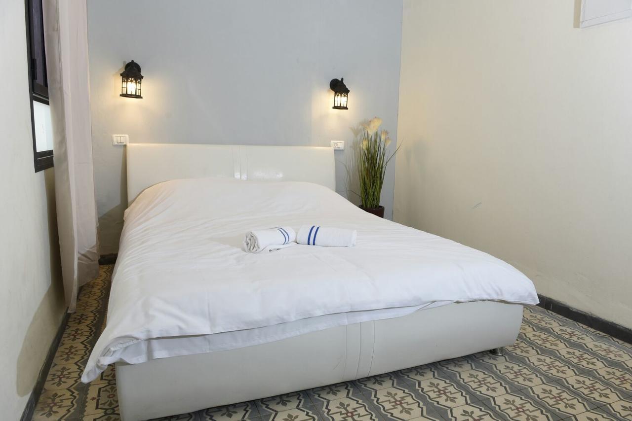 Shirat Ha-Agam Hotel Tiberias Buitenkant foto